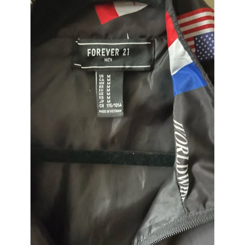 Forever 21 Men's 1/4 Zip Windbreaker with Multicolor Flag Accents - Size Medium